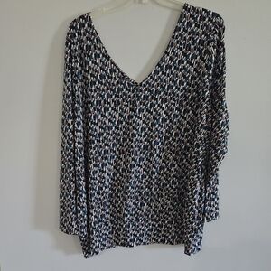 LANE BRYANT V-NECK BLOUSE  SIZE 26/28